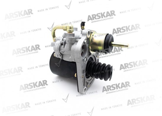 Clutch servo / 25.1310.00 / 9700511310, 1505139, 1518247, 0012952107, 0012952207, 0012953107, 0012953907, 0012956707, 5021170433, 1935590, 8383231000, 8383240000, 637208670