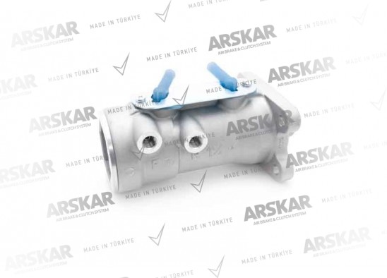 Brake master cylinder / 30.0560.00 / 8972547710